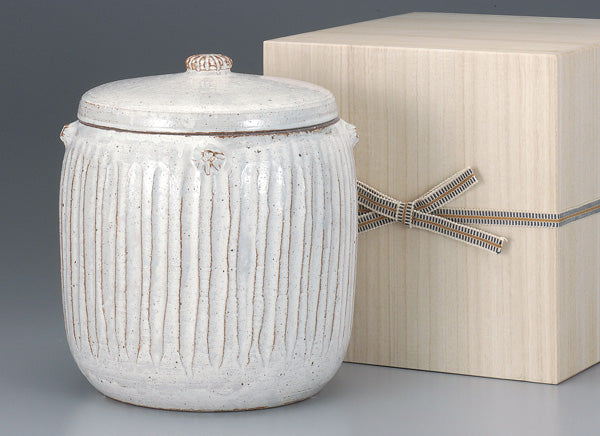 骨壷 葉月窯 手彫粉引(てぼりこびき)(木箱付) 5寸/6寸/7寸