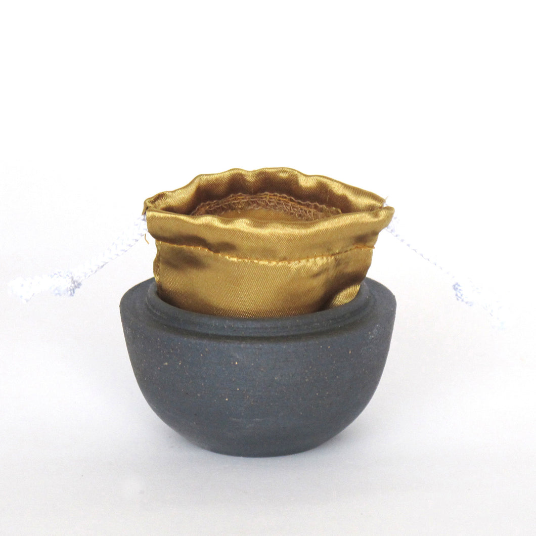 ミニ骨壷 信楽焼 【あらたま・大地】納骨巾着袋付