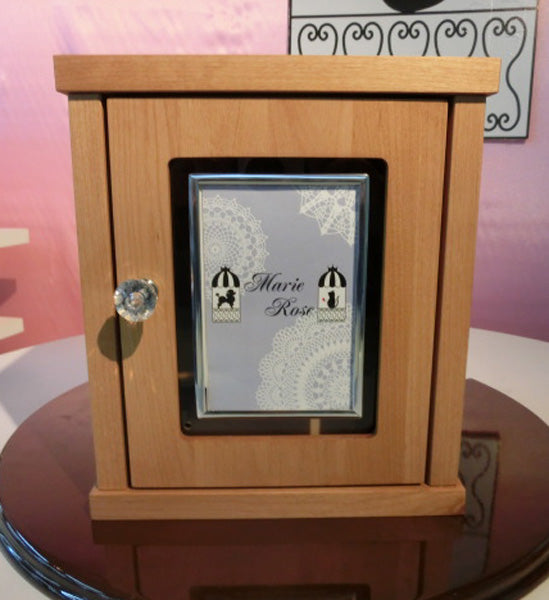 ペット用ミニ仏壇 【OBUTSUDAN おもいで箱】