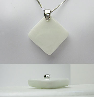 メモリアルストーン「麗石」スクエアペンダント カラー13色