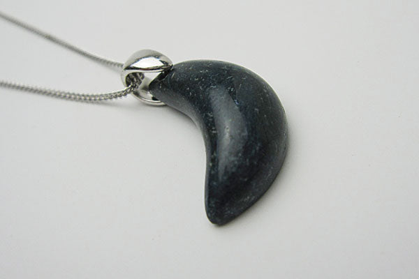 メモリアルストーン「麗石」三日月ペンダント カラー13色