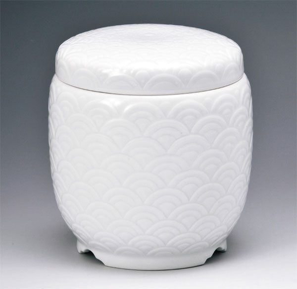 骨壷 有田焼晴陽窯 白磁青海波 5寸/6寸