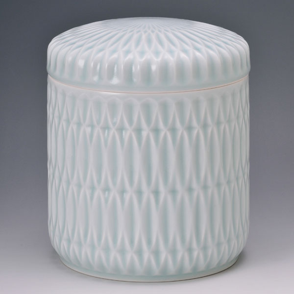 骨壷 有田焼晴陽窯 青磁昴カット 5寸/6寸/7寸